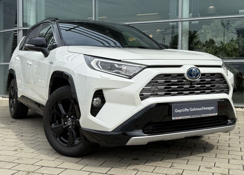 Novaweiß perleffekt / dach schwarz Gebraucht 2019 Toyota RAV4 Hybrid Basis SUV | 32.980 € (Etwas zu teuer) - Bild 1/4