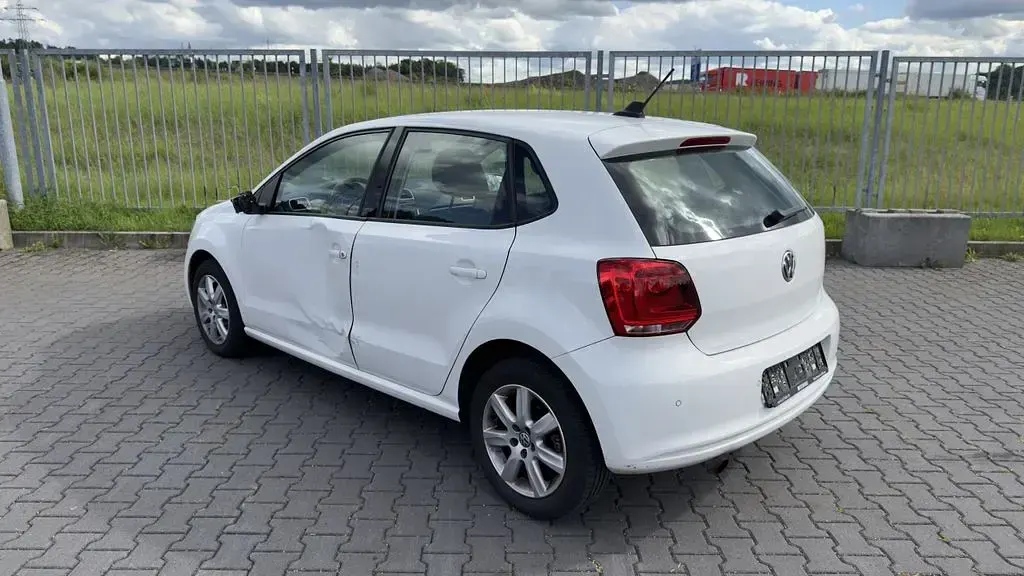 Gebraucht VW Polo Highline 105 PS (77 kW) 2010 Weiß Kleinwagen
