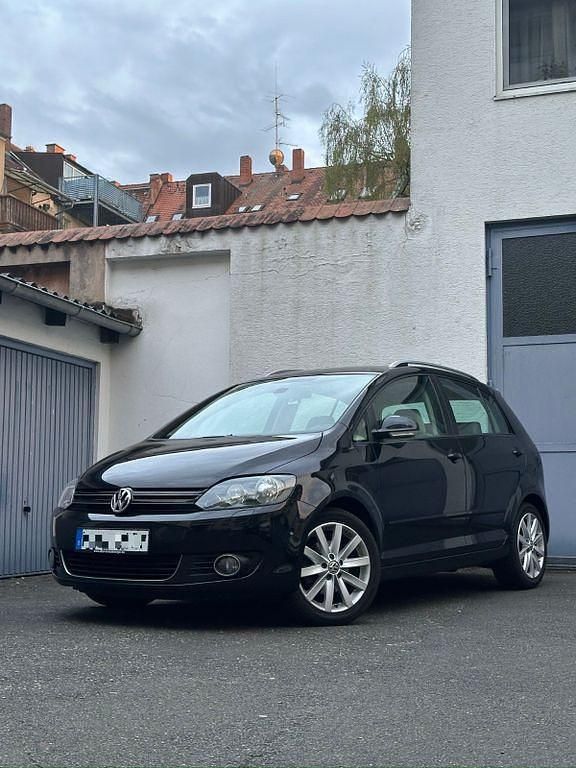 Schwarz Gebraucht 2011 VW Golf Plus Van / Kleinbus | 10.000 € (Etwas zu teuer) - Bild 1/4