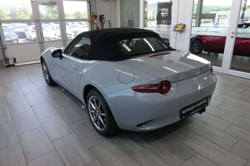 Nowe Mazda MX5 Exclusive 132 KM (97 kW) 2025 Szary Kabriolet