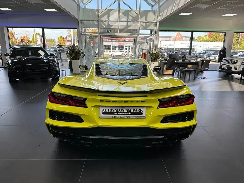 Gebraucht Corvette Z06 646 PS (475 kW) 2024 Accelerate yellow metallic Coupé