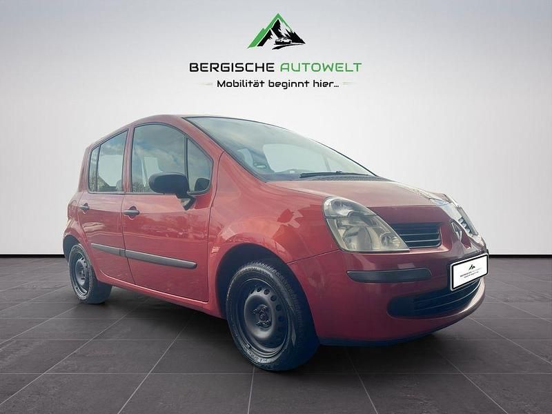 Rot Gebraucht 2007 Renault Modus Van / Kleinbus | 1.480 € (Teuer) - Bild 1/4