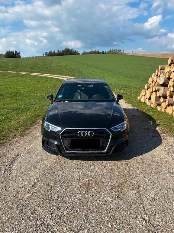 Gebraucht Audi A3 S-Line 150 PS (110 kW) 2019 Schwarz Limousine