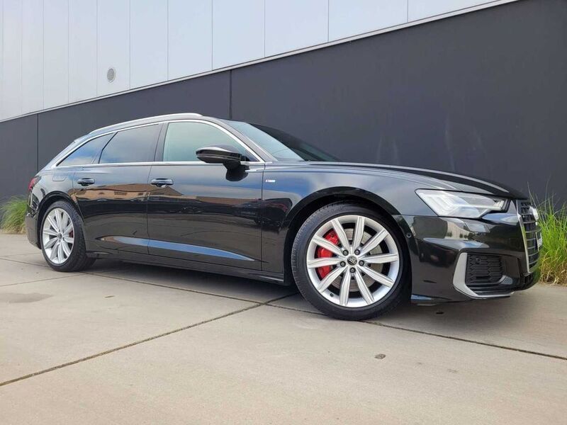 Grau Gebraucht 2021 Audi A6 S-Line Limousine | 44.870 € (Teuer) - Bild 1/4