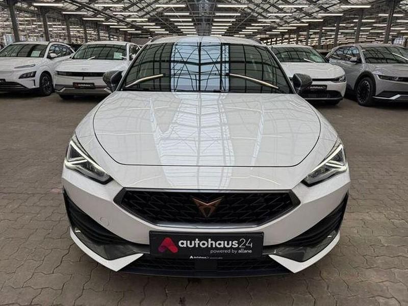 Gebraucht Cupra Leon VZ 245 PS (180 kW) 2024 Weiß Limousine