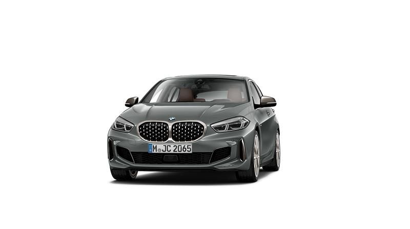 Gebraucht 2025 BMW M135 Comfort Edition Kleinwagen | 35.550 € (Superpreis) - Bild 1/4