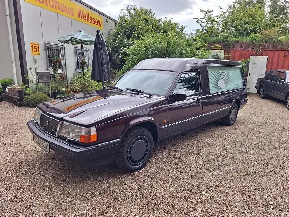 Occasion Volvo 940 131 ch (96 kW) 1992 Violet Break