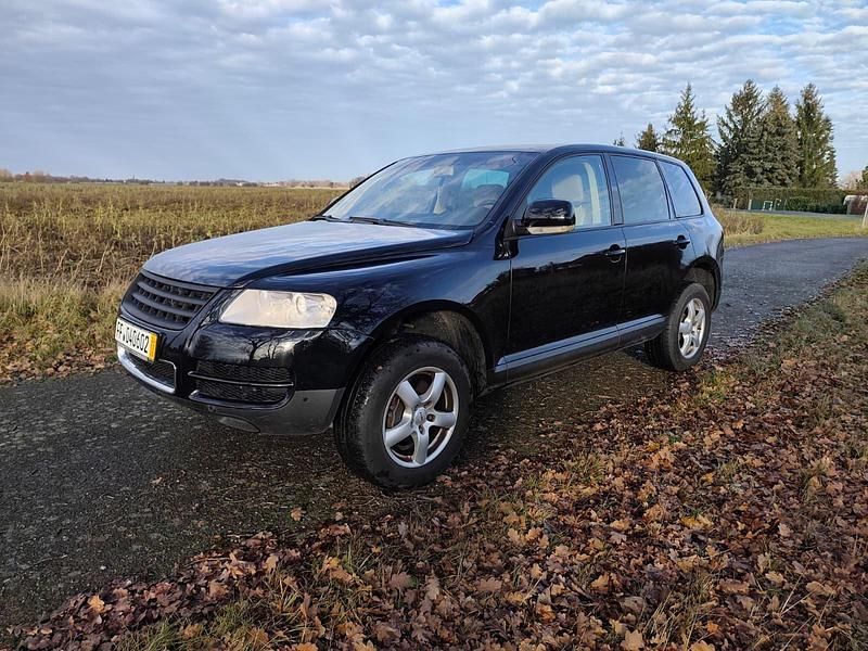 Schwarz Gebraucht 2004 VW Touareg SUV | 3.899 € (Superpreis) - Bild 1/4