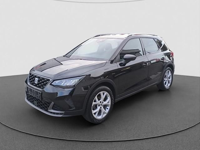 Mitternachtsschwarz Gebraucht 2023 Seat Arona FR SUV | 21.740 € (Fairer Preis) - Bild 1/4