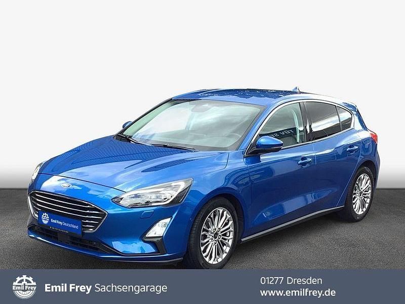 Dynamicblau metallic Gebraucht 2019 Ford Focus Titanium Limousine | 14.440 € (Fairer Preis) - Bild 1/4