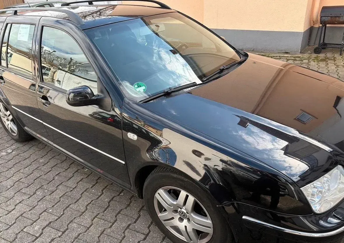 Second-hand VW Bora 115 CP (84 kW) 2002 Negru Break