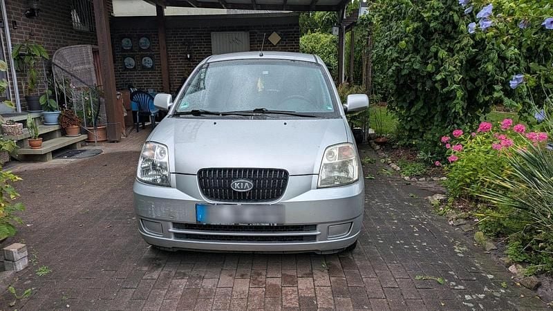 Silber Gebraucht 2004 Kia Picanto 2 Kleinwagen | 1.350 € - Bild 1/4