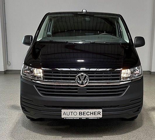 Gebraucht VW Transporter 150 PS (110 kW) 2024 Deep black perleffekt Van