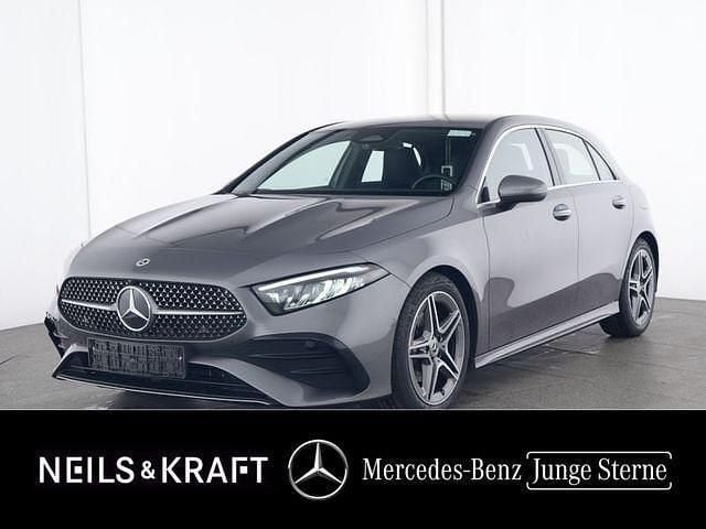 Grau Gebraucht 2024 Mercedes A180 AMG Kleinwagen | 30.880 € (Guter Preis) - Bild 1/4