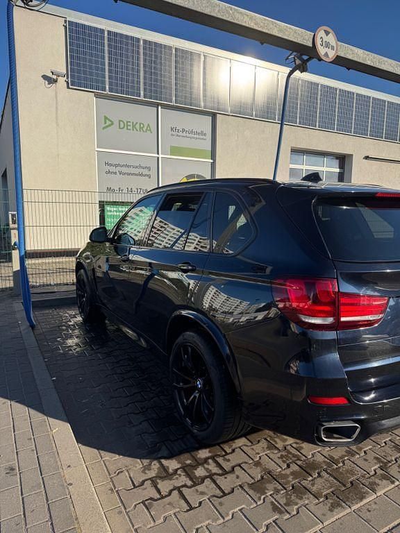 Gebraucht BMW X5 M Sport 258 PS (189 kW) 2016 Schwarz SUV