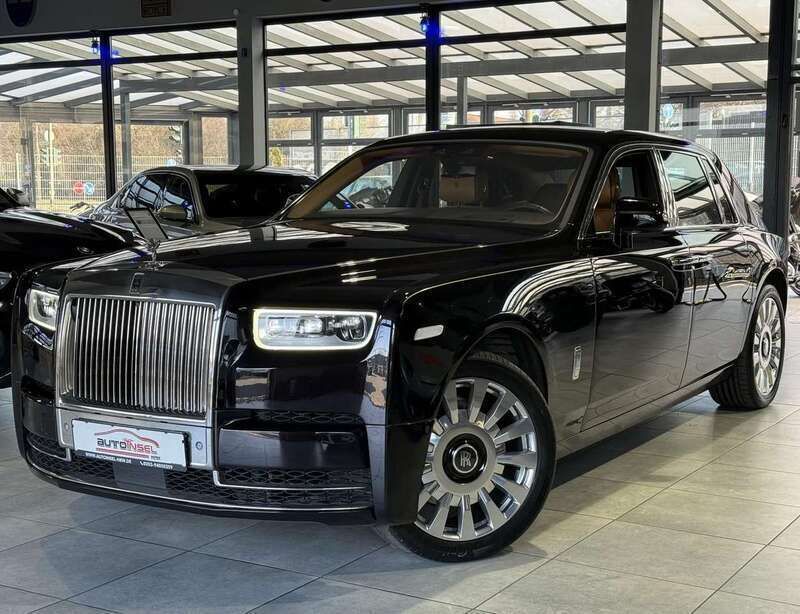Braun Gebraucht 2018 Rolls Royce Phantom Limousine | 277.850 € - Bild 1/4