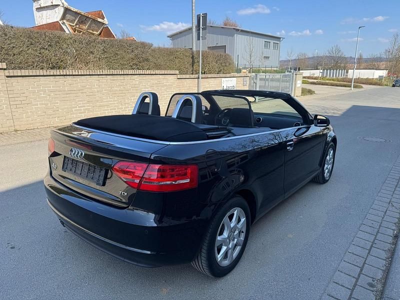 Gebraucht Audi A3 Cabriolet 140 PS (102 kW) 2012 Schwarz Cabrio