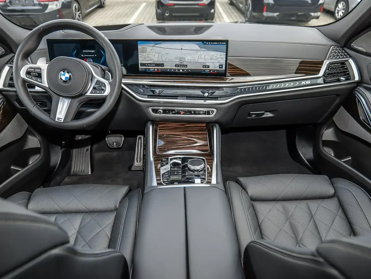 Gebraucht BMW X6 M Sport 340 PS (250 kW) 2025 Grau SUV