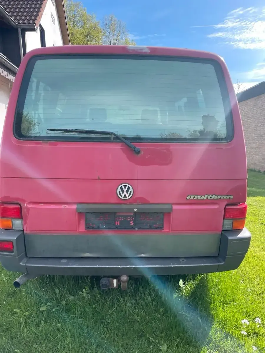 Gebraucht VW T4 78 PS (57 kW) 1995 Rot Van