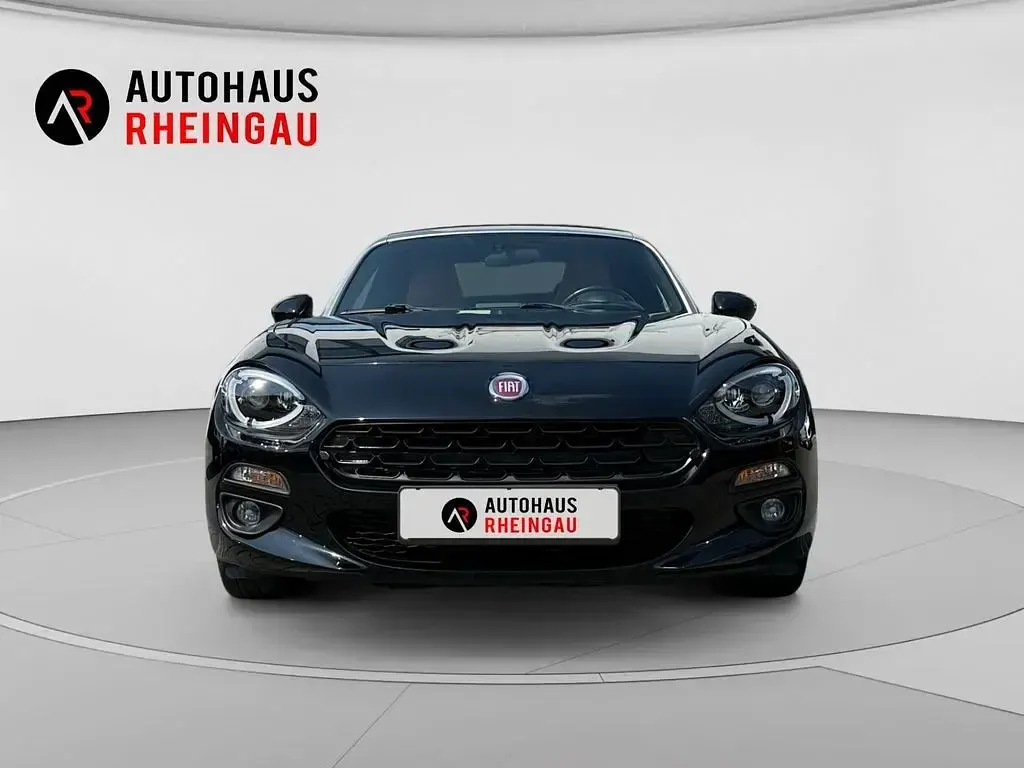 Gebraucht Fiat 124 Spider Lusso 140 PS (102 kW) 2018 Schwarz Cabrio