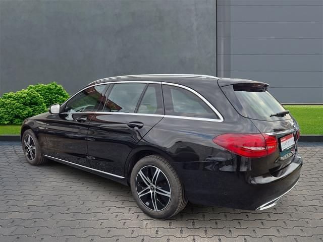 Gebraucht Mercedes C200 197 PS (144 kW) 2019 Schwarz Kombi