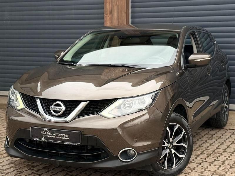 Gebraucht Nissan Qashqai 131 PS (96 kW) 2014 Braun SUV