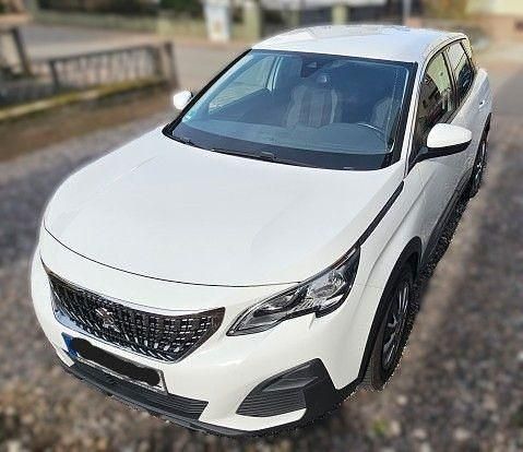 Gebraucht Peugeot 3008 Access 131 PS (96 kW) 2017 Weiß SUV