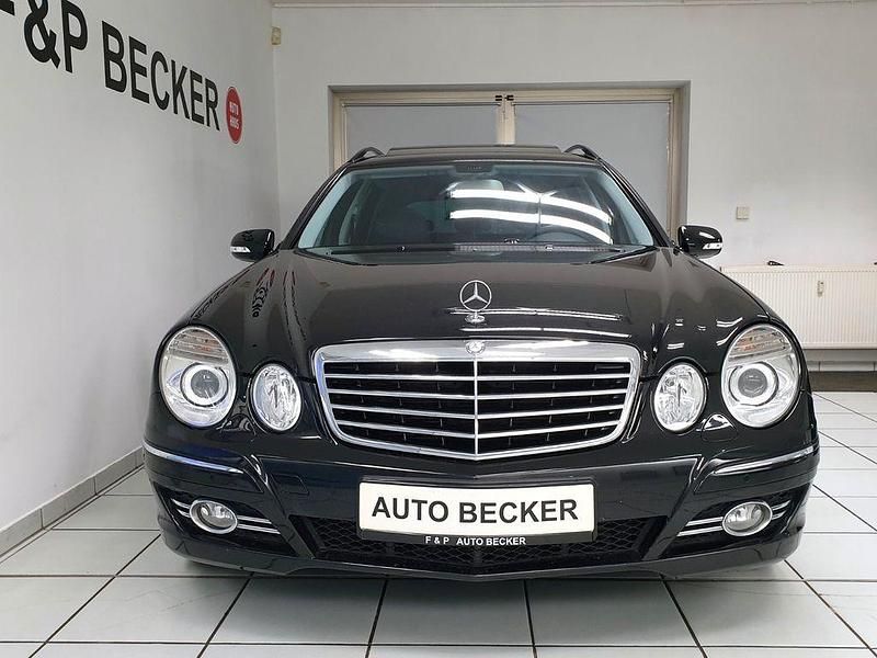 Gebraucht Mercedes E200 Avantgarde 184 PS (135 kW) 2007 Schwarz Limousine