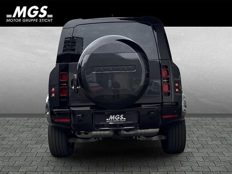 Gebraucht Land Rover Defender HSE Dynamic 300 PS (220 kW) 2025 Carpathian grey SUV