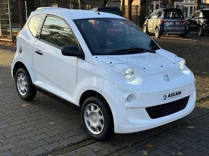 Weiß Gebraucht 2024 Aixam Minauto Kleinwagen | 10.300 € (Guter Preis) - Bild 1/4