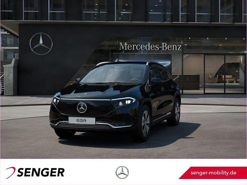 lack kosmosschwarz Gebraucht 2024 Mercedes EQA300 Progressive SUV | 33.390 € (Fairer Preis) - Bild 1/3