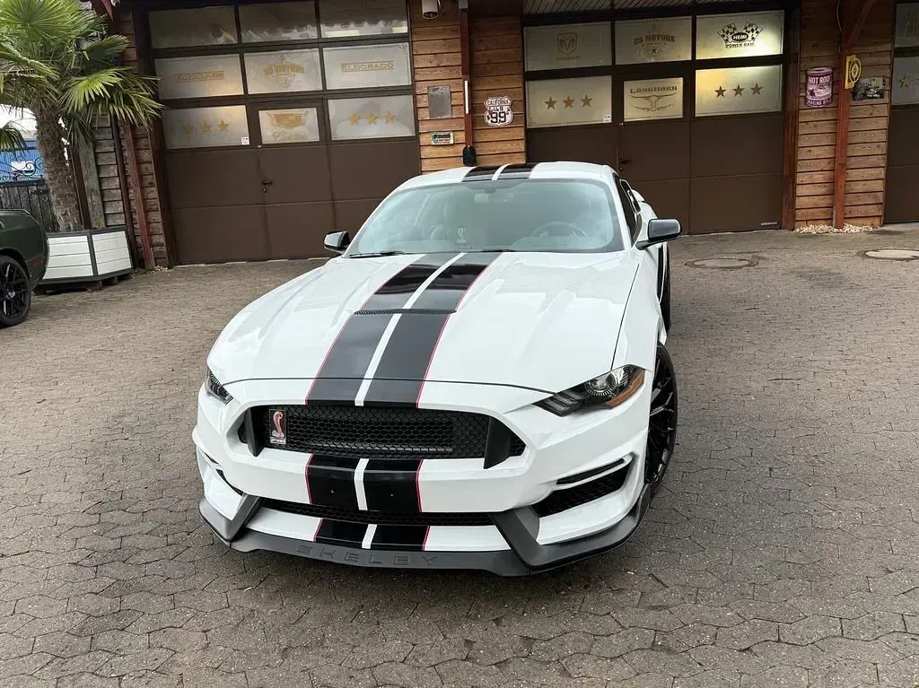 Gebraucht Ford V8 434 PS (319 kW) 2019 Weiß