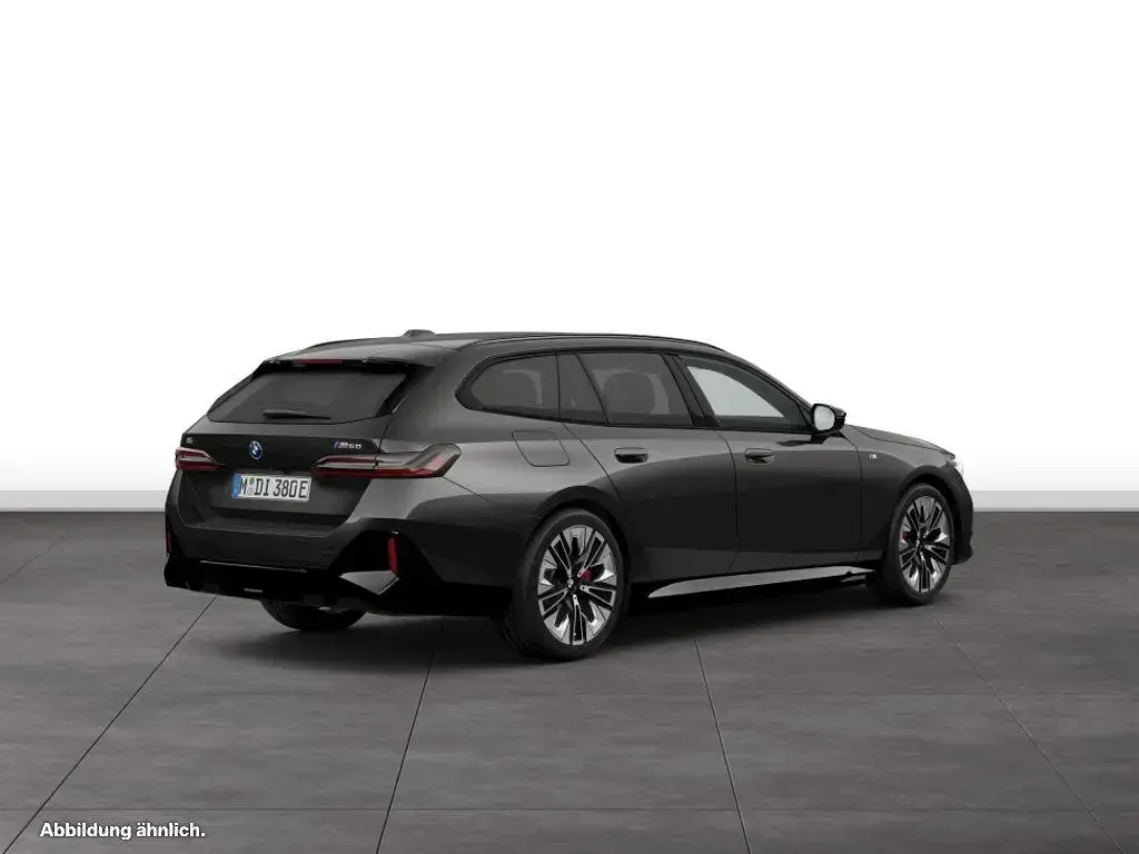 Gebraucht BMW i5 Comfort Edition 442 kW (601 PS) 2025 Sophistograu brillanteffekt metallic Kombi