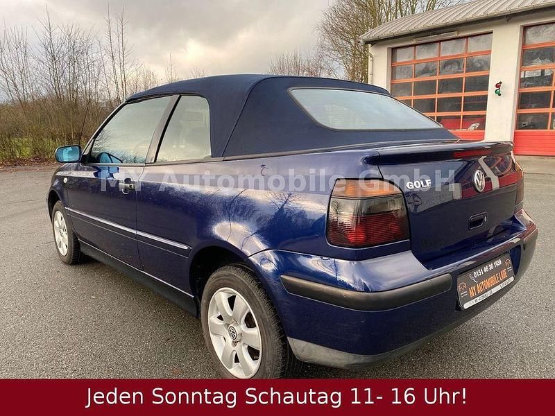 Gebraucht VW Golf Cabriolet Comfortline 75 PS (55 kW) 2000 Blau Cabrio