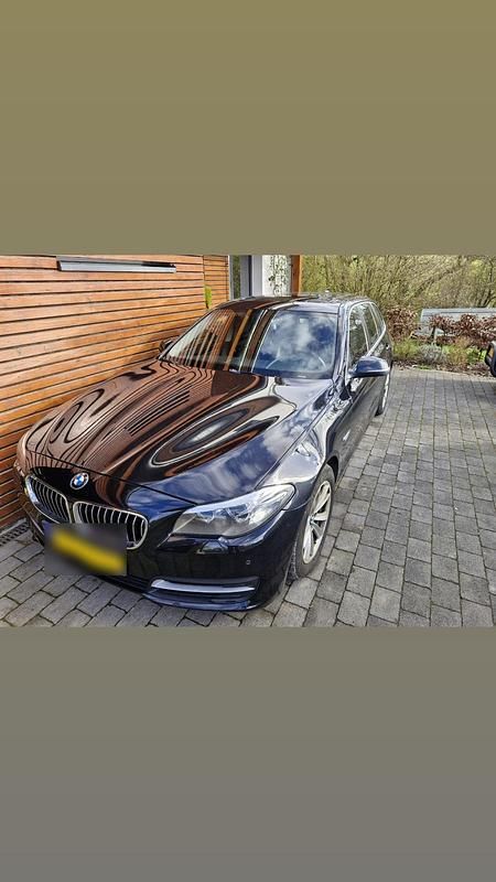 Gebraucht BMW 530 258 PS (189 kW) 2015 Schwarz Kombi