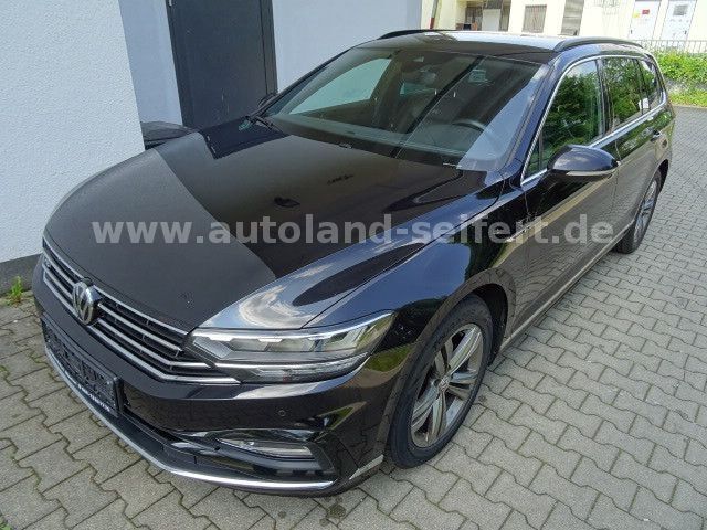 Schwarz Gebraucht 2020 VW Passat Limousine | 19.950 € (Fairer Preis) - Bild 1/4