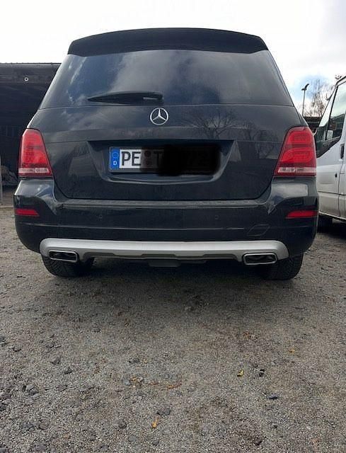 Gebraucht Mercedes GLK200 143 PS (105 kW) 2013 Schwarz SUV