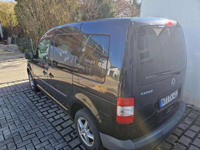 Gebraucht VW Caddy Edition 75 PS (55 kW) 2009 Schwarz Van / Kleinbus