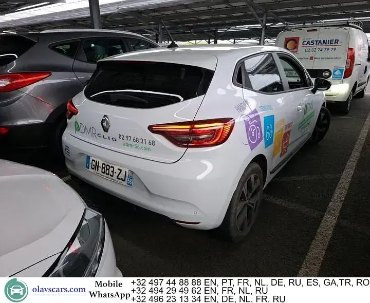 Begagnad Renault Clio V Evolution 65 HK (47 kW) 2023 Vit Sedan