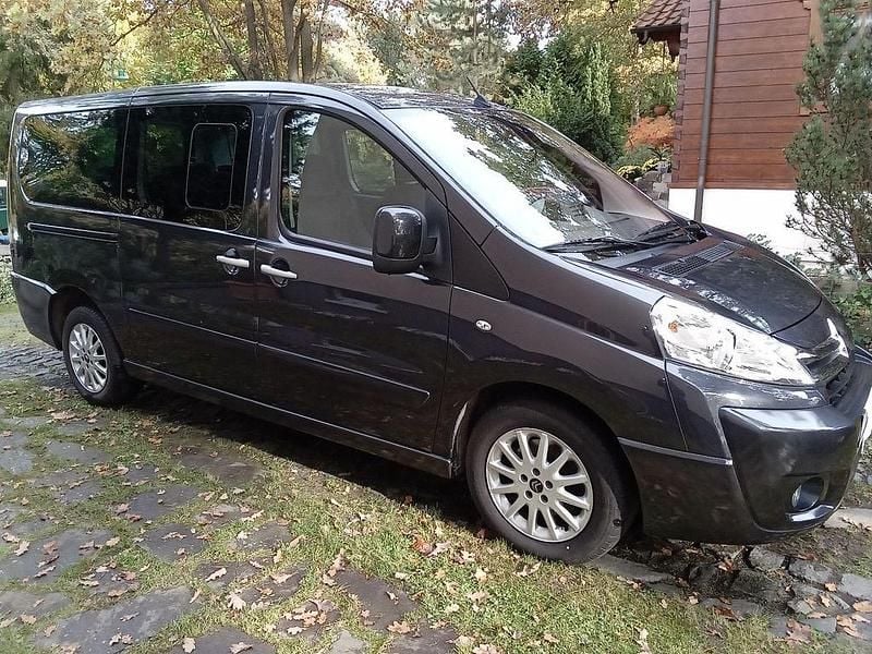 Gebraucht Citroën Jumpy 163 PS (119 kW) 2015 Grau Van / Kleinbus