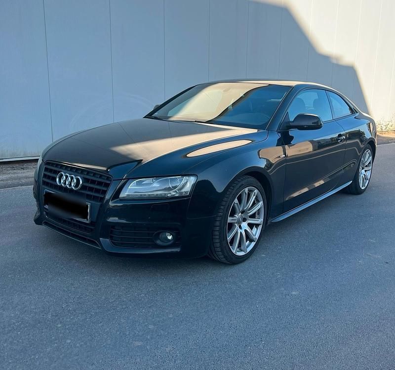 Schwarz Gebraucht 2010 Audi A5 S-Line Coupé | 8.700 € (Fairer Preis) - Bild 1/4