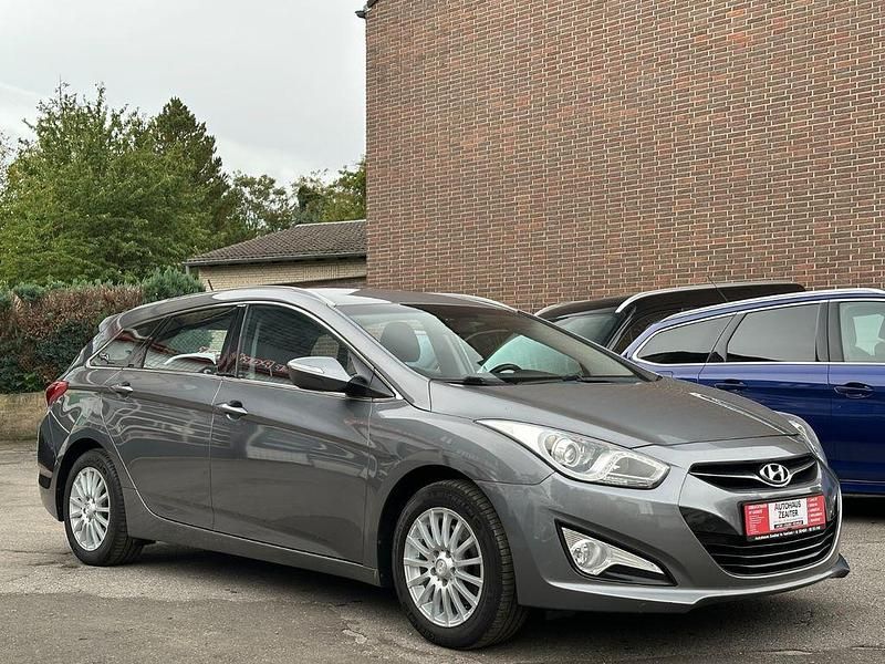 Gebraucht Hyundai i40 Edition 136 PS (100 kW) 2013 Other Kombi