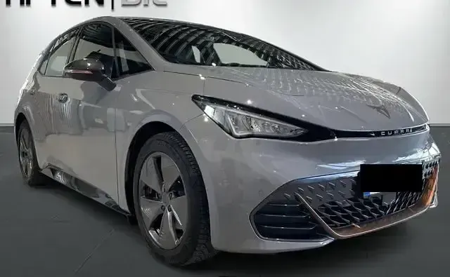 Second-hand Cupra Born 150 kW (204 CP) 2024 Gri Hatchback