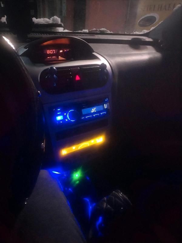 Gebraucht Opel Corsa 80 PS (58 kW) 2005 Schwarz Kleinwagen