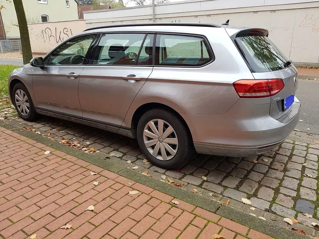 Usata VW Passat 150 CV (110 kW) 2018 Argento Station wagon