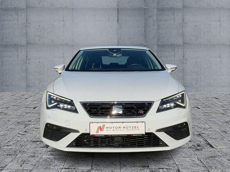 Gebraucht Seat Leon FR 150 PS (110 kW) 2020 "nevada" weiss Limousine