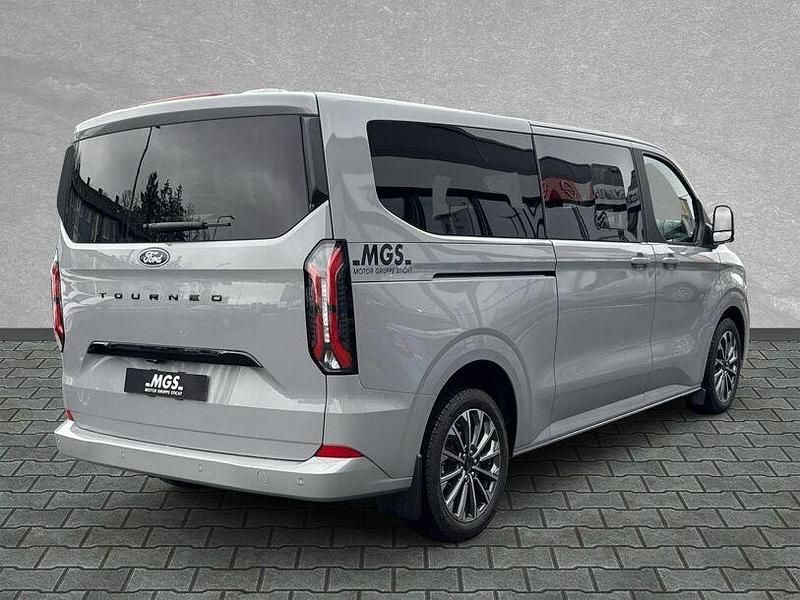 Gebraucht Ford Tourneo Custom Titanium X 170 PS (125 kW) 2025 Grau Van