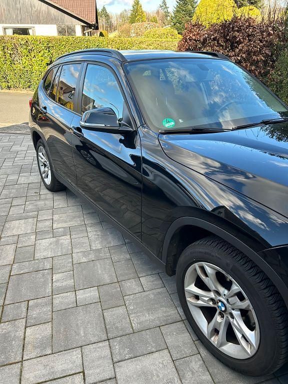 Gebraucht BMW X1 143 PS (105 kW) 2013 Schwarz SUV