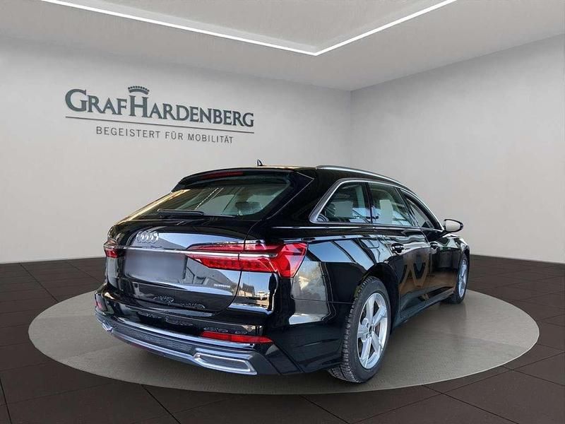 Gebraucht Audi A6 S-Line 367 PS (269 kW) 2023 Brillantschwarz Kombi