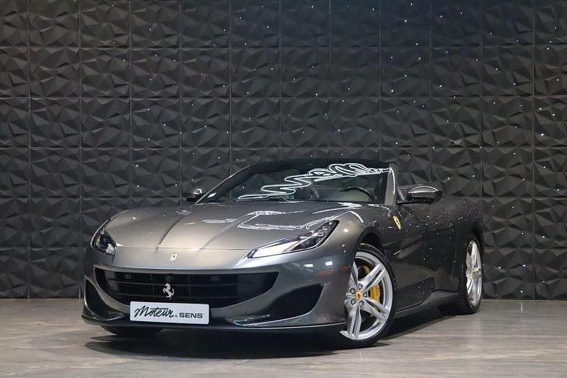 Grau Gebraucht 2020 Ferrari Portofino Cabrio | 209.900 € (Etwas zu teuer) - Bild 1/4